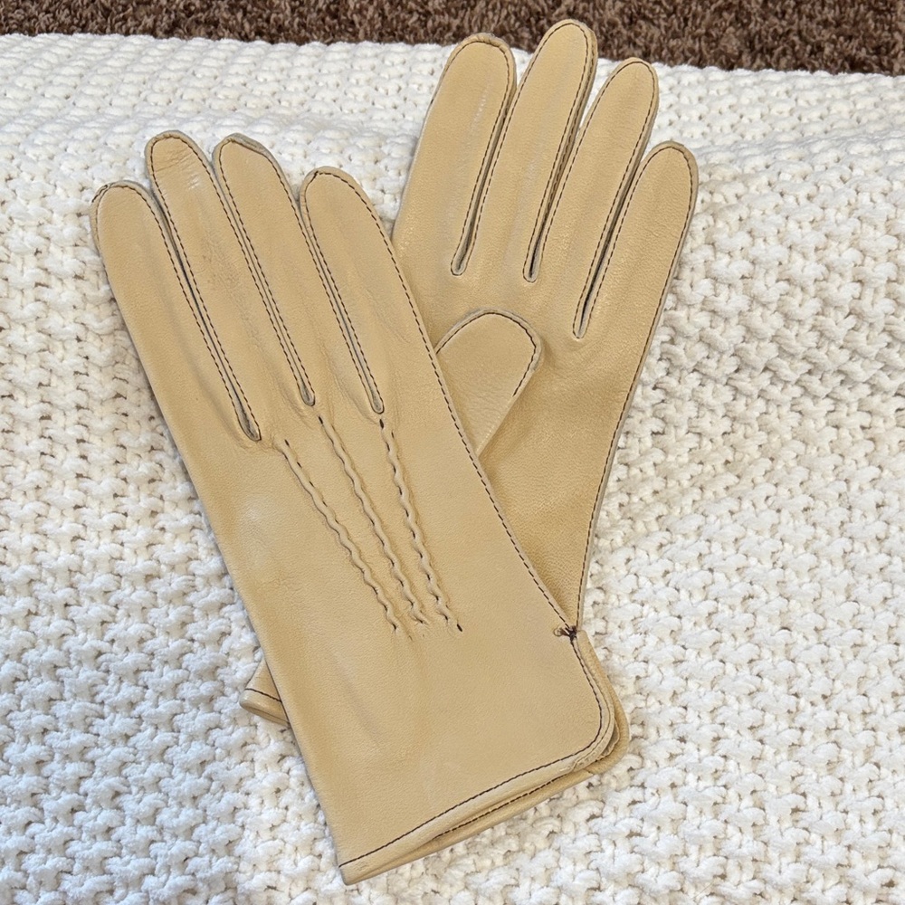 Vintage New Deerskin Leather Gloves NWT Size 8.5 Cadet Tan Brown NOS